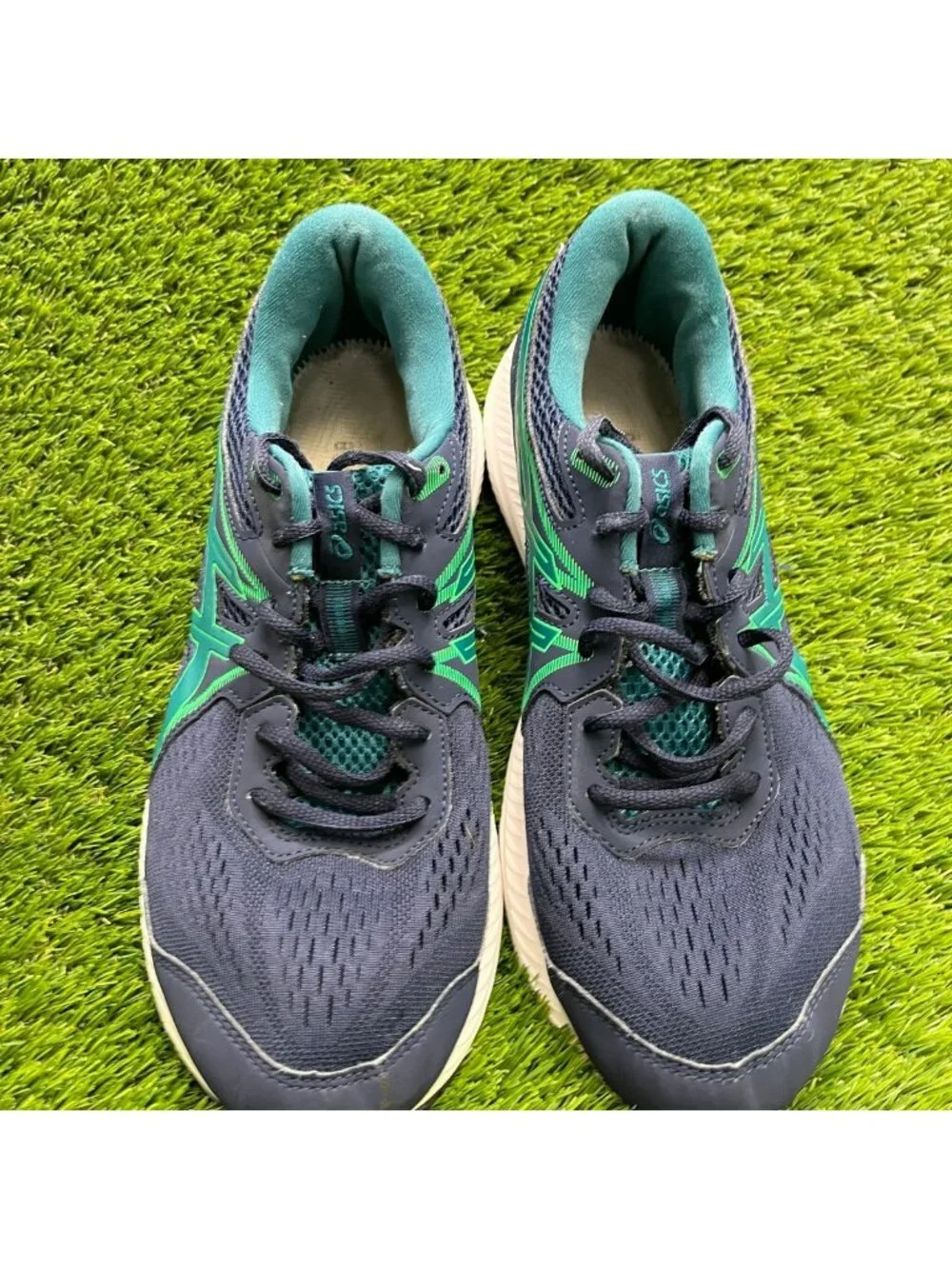 Asics missing insoles
